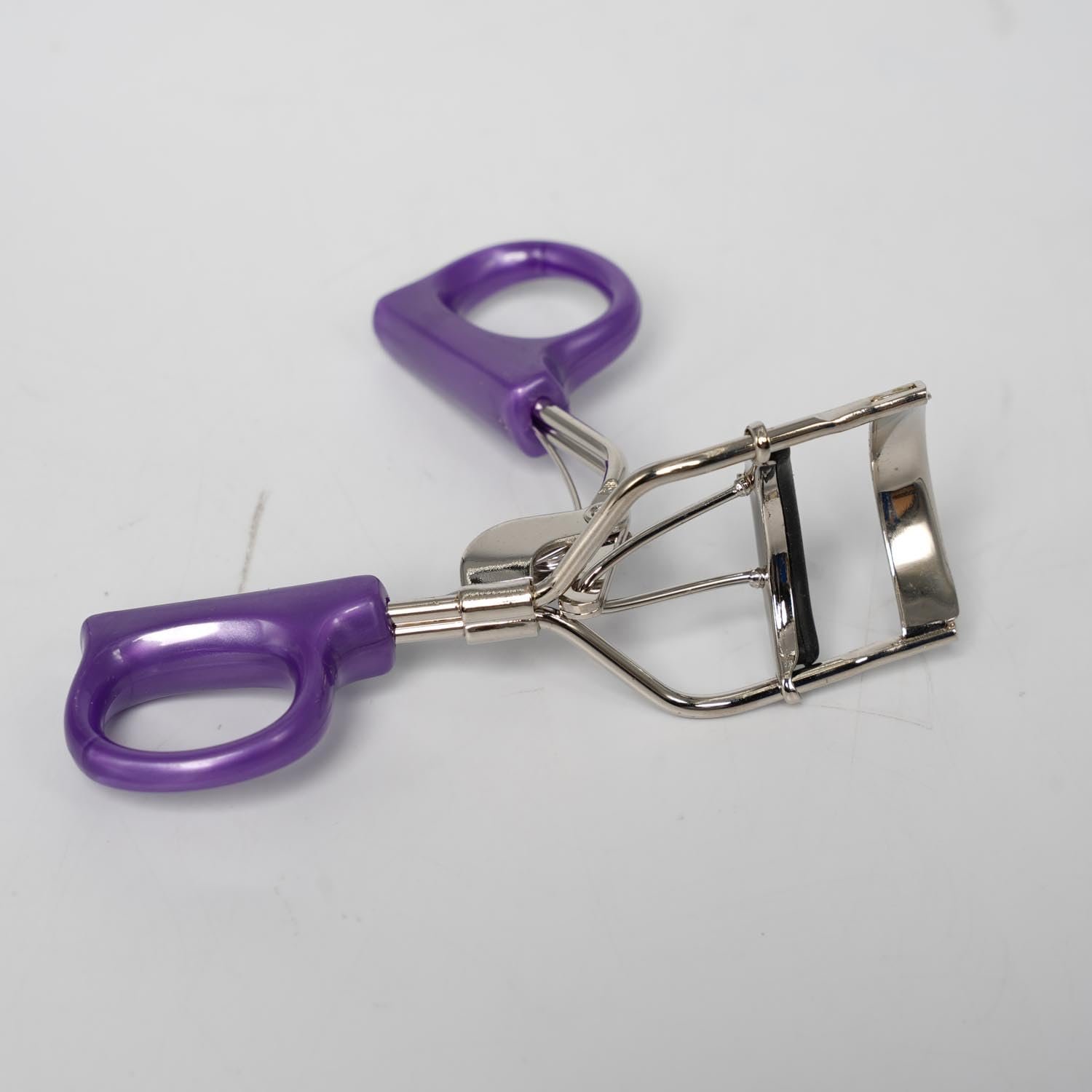 Limitless Eyelash Curler Eye Lash Curler With Brush Mascara, False Eyelashes Accessory, Best Professional Tool for Lashes Curls for Daily Makeup, Eyelash Curler with Built-in Comb with Assualt Colour